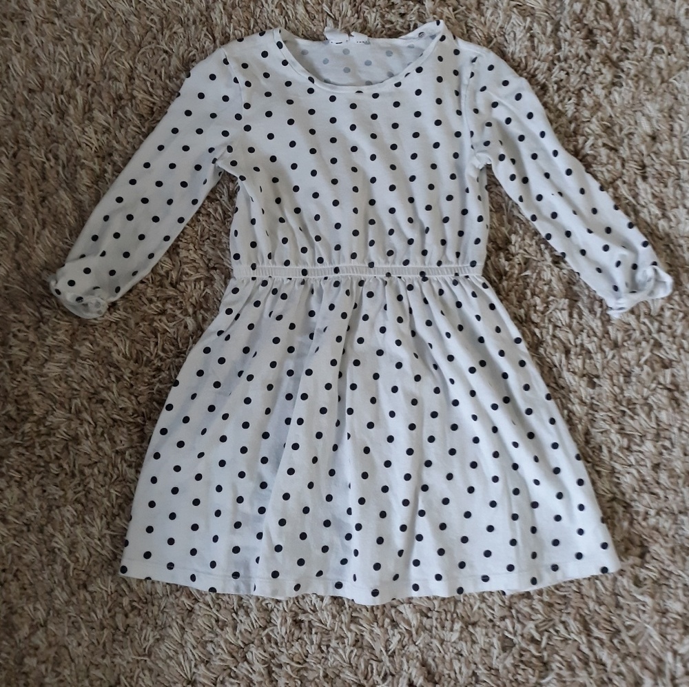 Girls dress